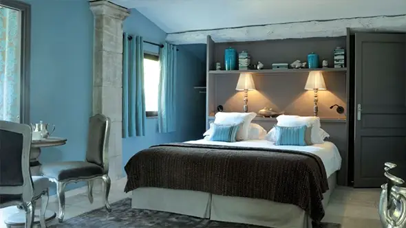 Elegant Suite with a separate living room and Pampelonne Bay views.