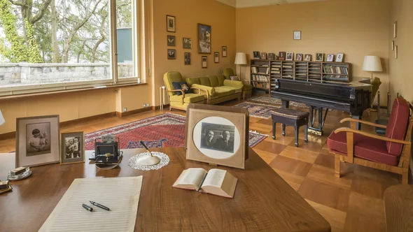Rachmaninoff’s studio at Villa Senar, with a desk and the Steinway grand piano