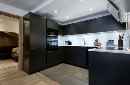 Penthouse Koh-I-Nor