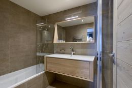 Apartment A08