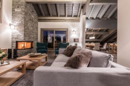 Penthouse C18