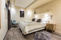 Apartment C02