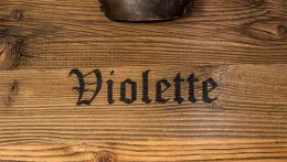 Violette 