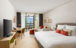 DELUXE ROOM WITH SUN BALCONY