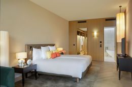 WALDHOTEL EXECUTIVE SUITE