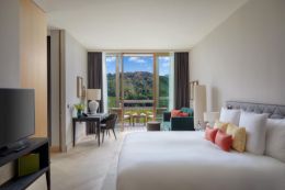 WALDHOTEL EXECUTIVE SUITE