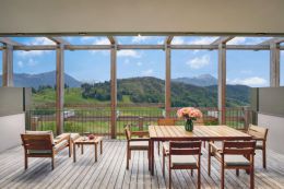 WALDHOTEL EXECUTIVE SUITE