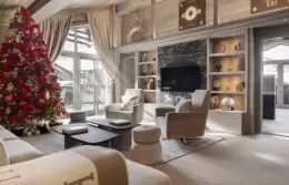 The living room of the Suite Chogori at Le K2 Chogori, Val d'Isere