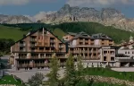 Aman Rosa Alpina resort building in the Dolomites