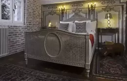 Trianon Room